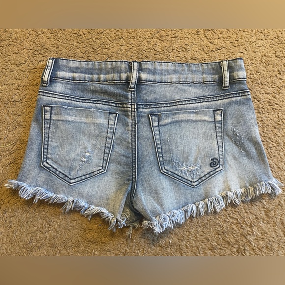 Indigo Rein Blue Denim Distressed Jean Shorts, Size 3 - Picture 9 of 13